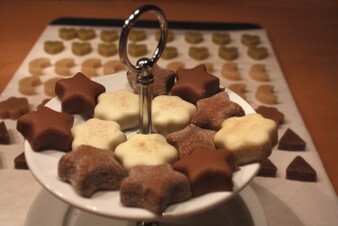 Weihnachtliche Marzipanpralinen